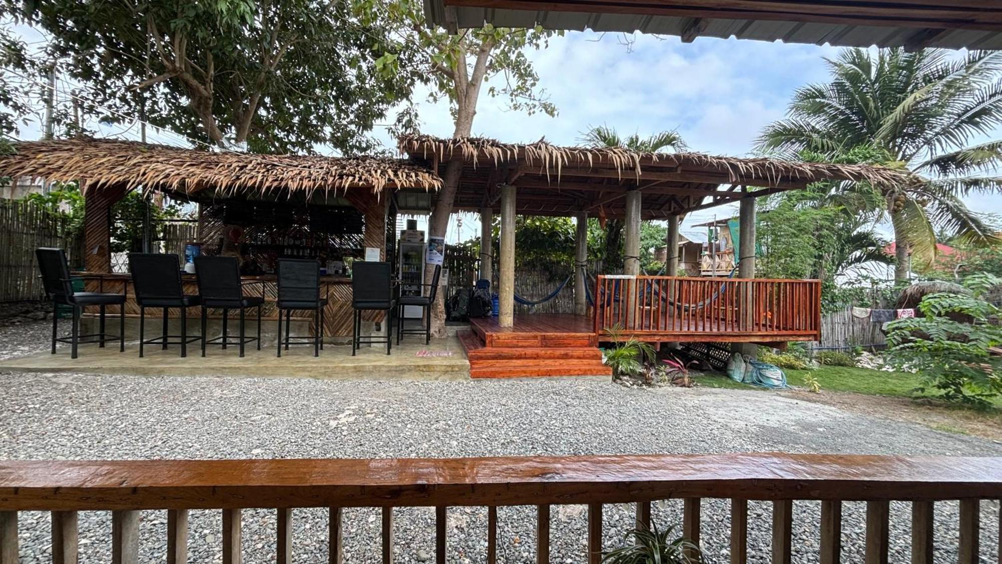 The Backyard Inn Moalboal Εξωτερικό φωτογραφία