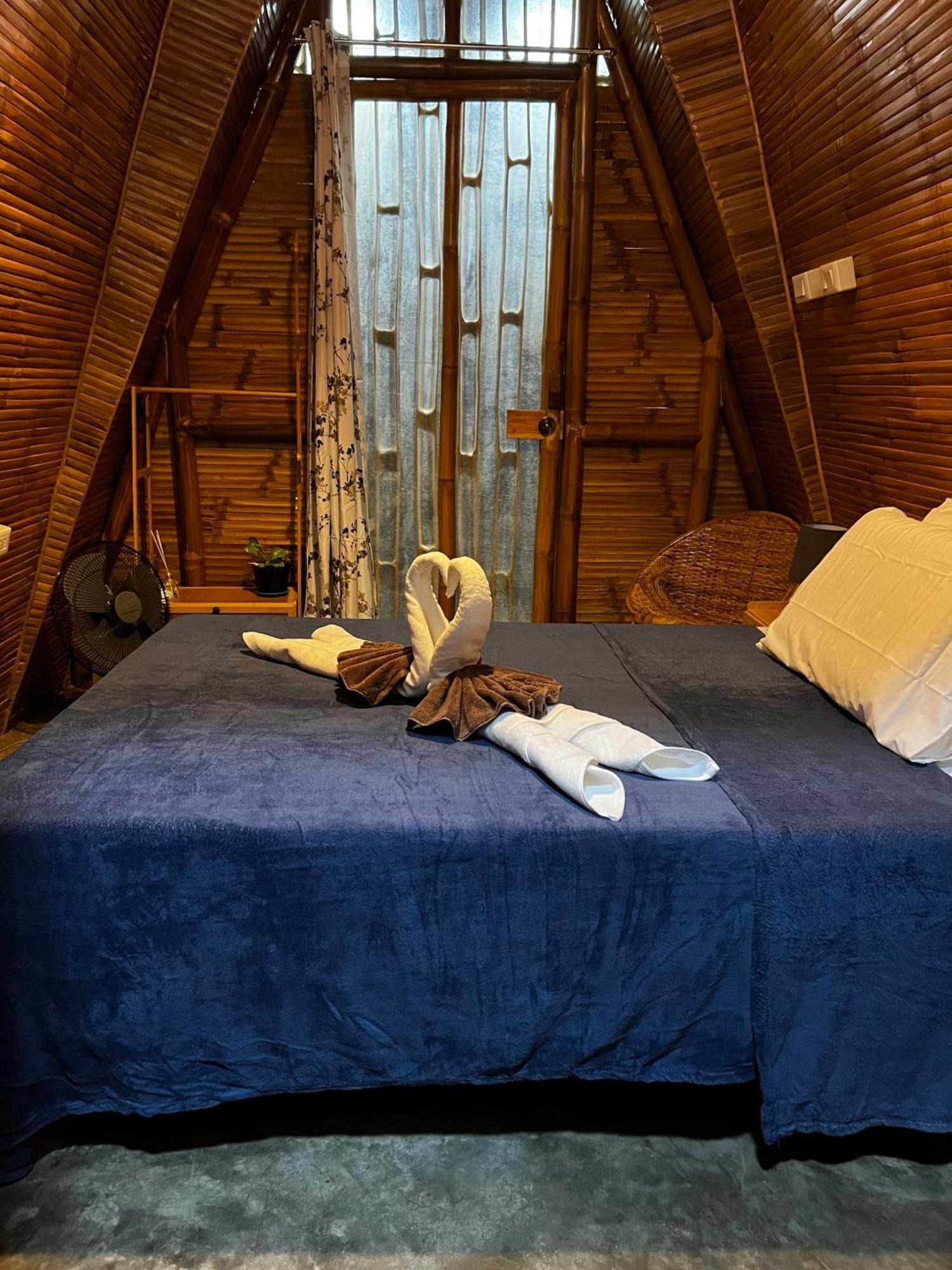 The Backyard Inn Moalboal Εξωτερικό φωτογραφία